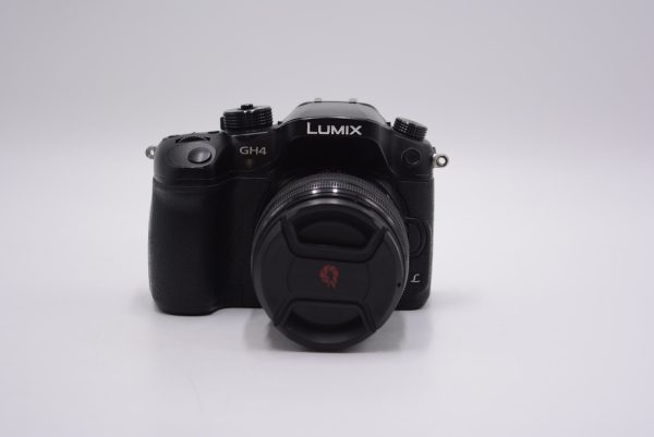 Panasonic GH4 01319 DMC-GH4 Mirrorless Camera + Vario 12-35mm f 2.8 ASPH Lens, Used (For Parts) Fashion